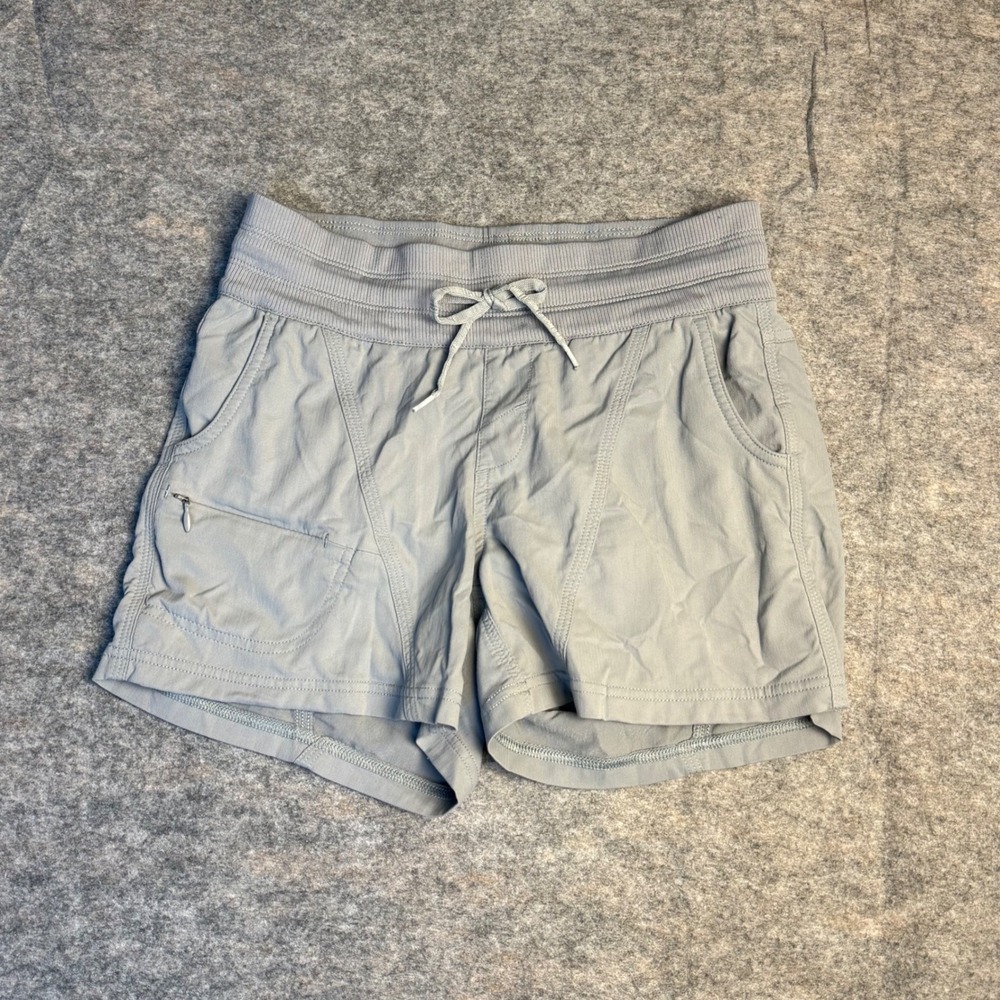 The North Face Aphrodite 2.0 Women Shorts XS Grey Hiking Athletic Outdoor Pocket